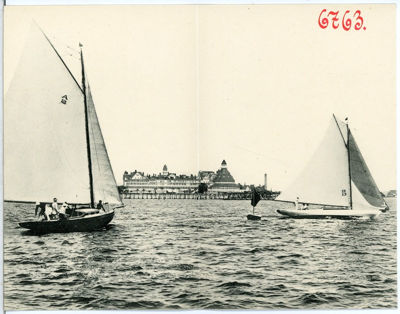 Hotel del Coronado and sailboats, 1905